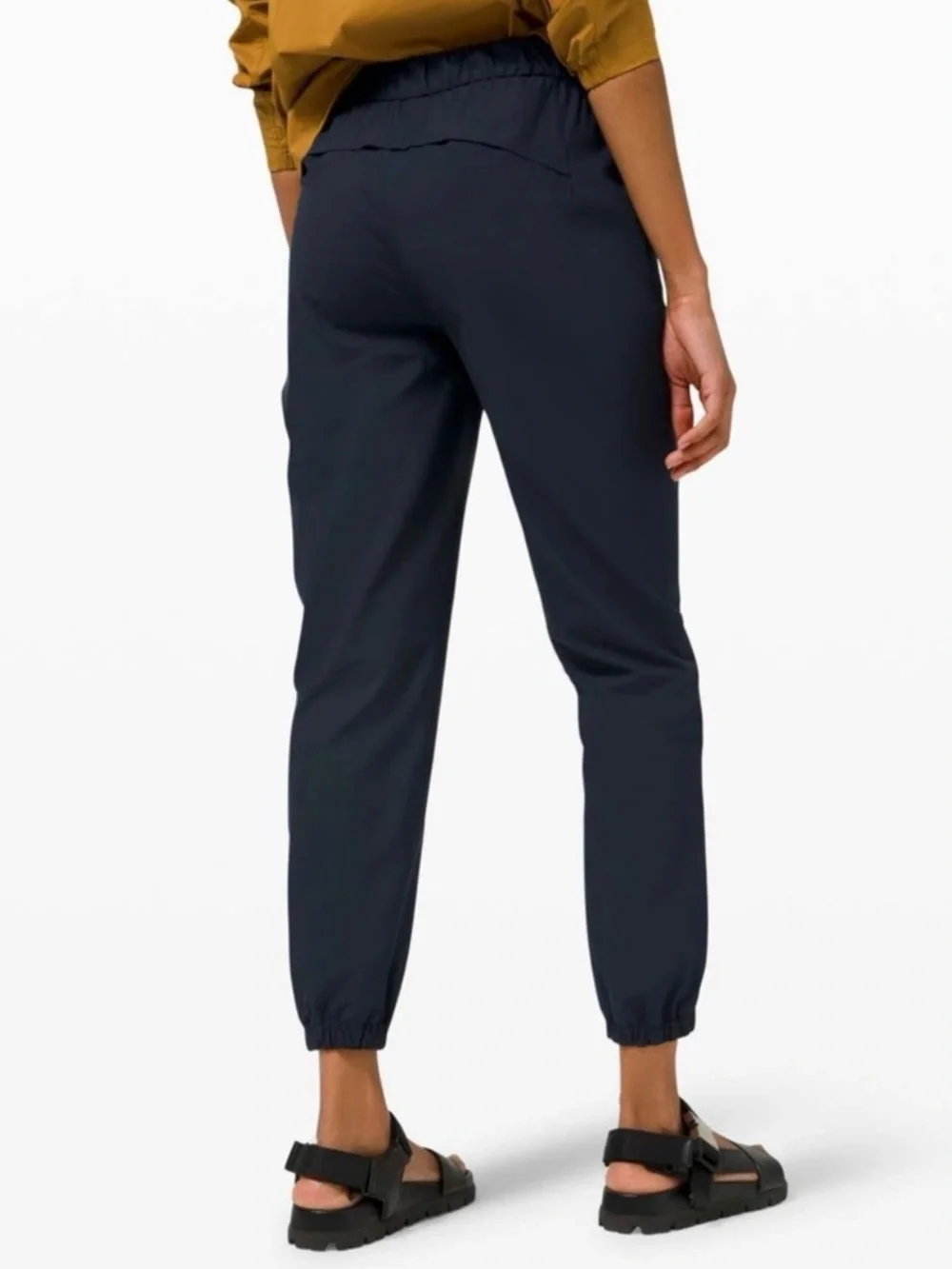 Lululemon Warpstreme High Rise 7/8 jogger